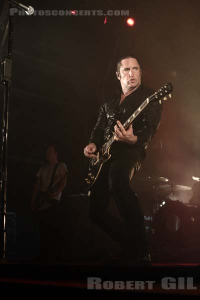 NINE INCH NAILS - 2009-07-31 - PAREDES DE COURA (Portugal) - Praia do Tabuao - 